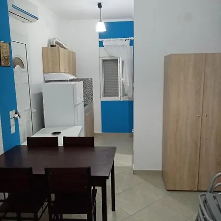 Studios Nea Vrasna Terzis