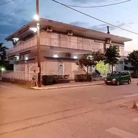 Studios Nea Vrasna Terzis Ξενοδοχείο με διαμερίσματα Βρασνά
