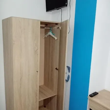 Studios Nea Vrasna Terzis Ξενοδοχείο με διαμερίσματα *